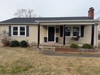 Building Photo - Charming House close to WKU and Downtown