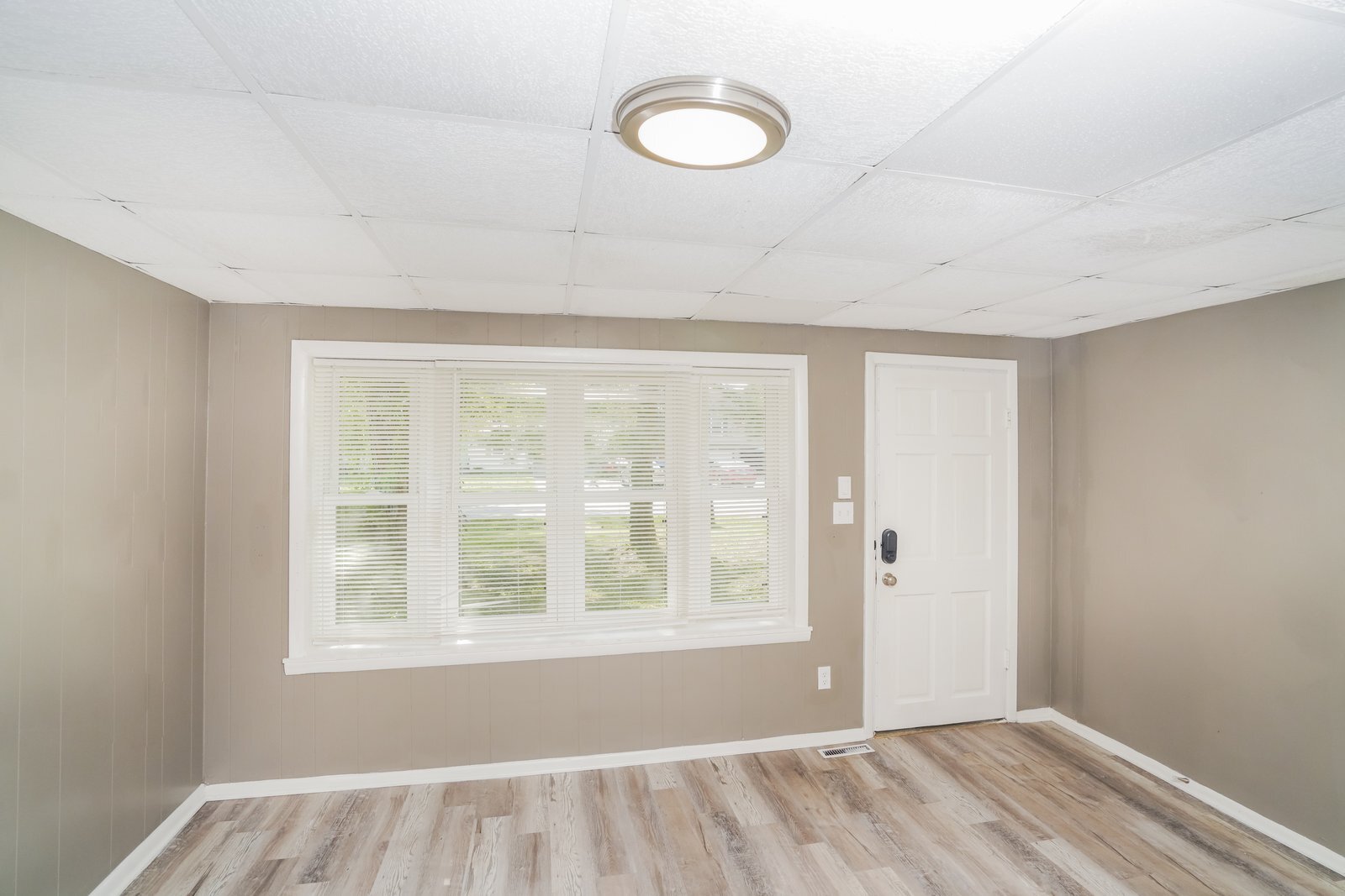 Building Photo - 3812 St Joseph Rd