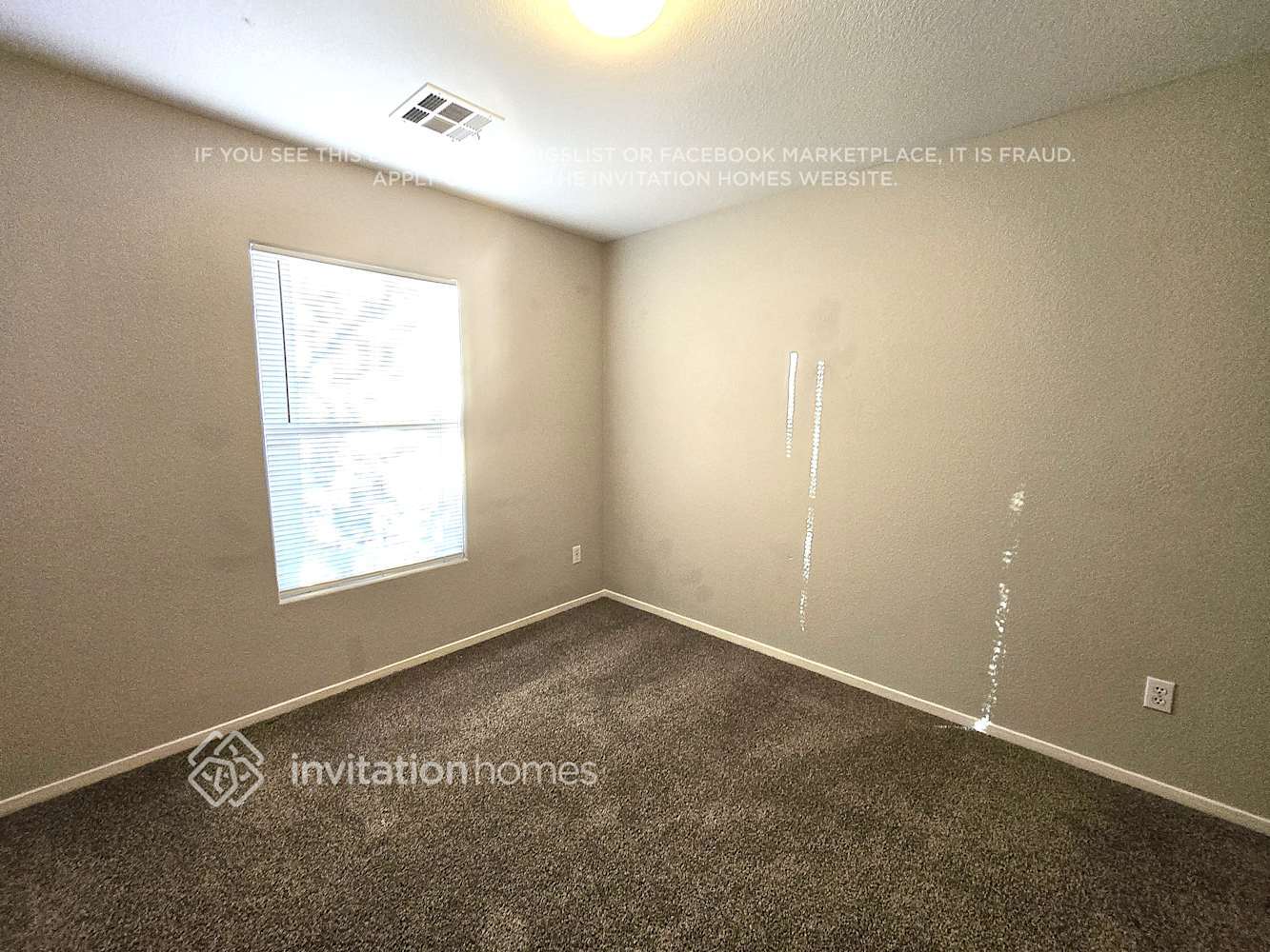 Building Photo - 3964 Chasing Heart Way