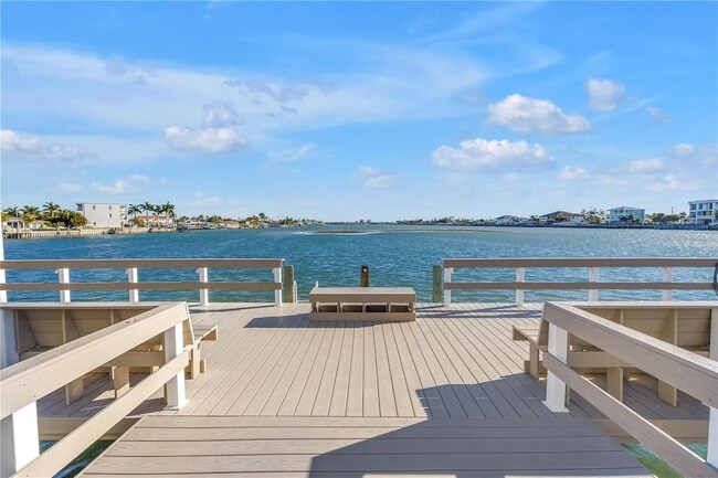 Building Photo - 5575 Gulf Blvd