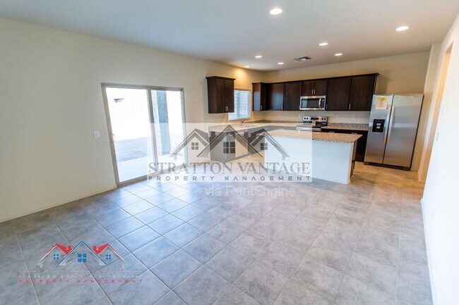 Building Photo - 24618 W Concorda Dr