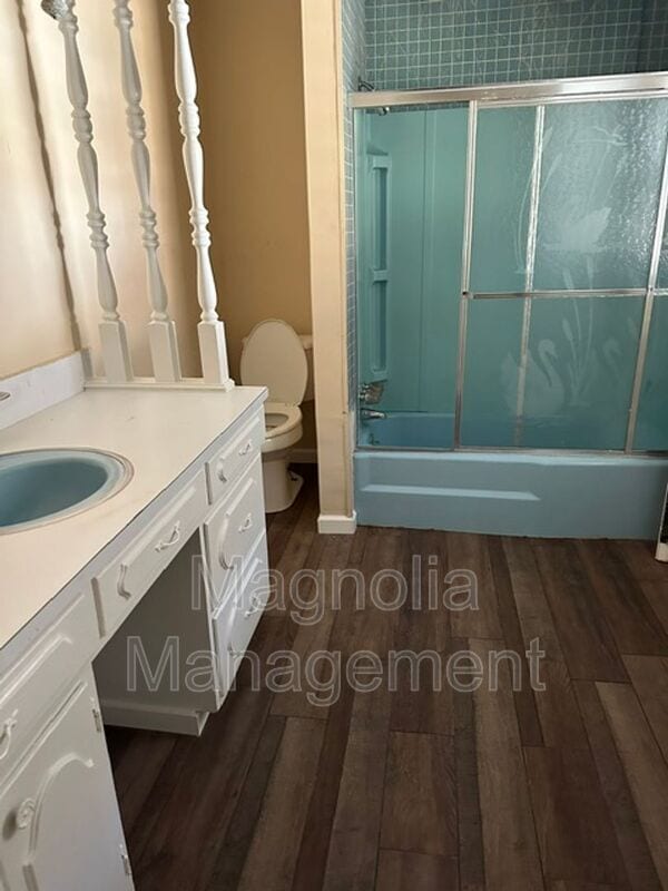 Building Photo - 329 Southall St