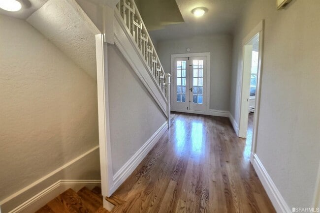 Building Photo - 1267 9th Ave