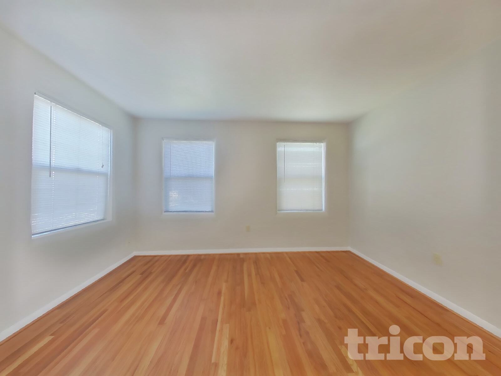 Building Photo - 342 Camellia Way