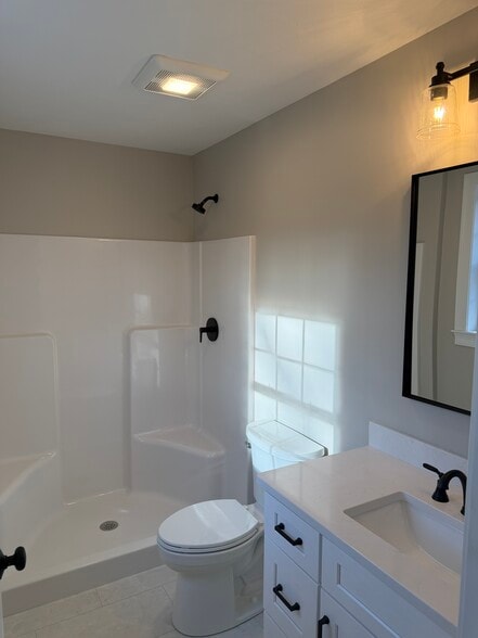 Second bathroom - 507 Mendon Rd