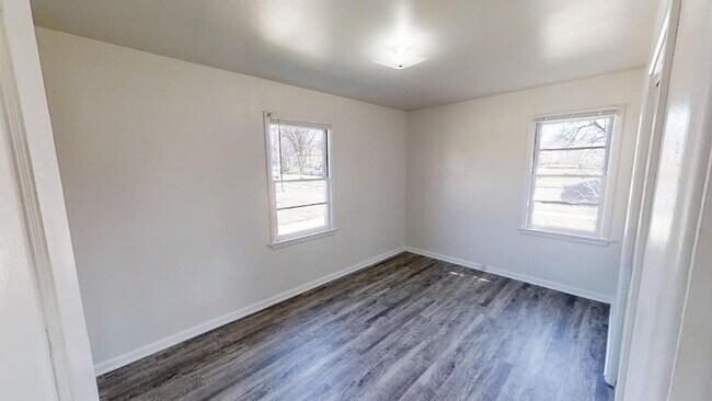 Building Photo - 1212 Janes Ln
