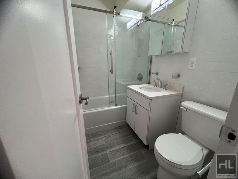 Building Photo - EAST 57 STREET