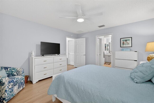 Building Photo - 1950 Alistar Ct