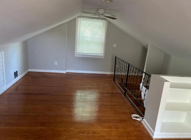Building Photo - 3900 Elmora Ave