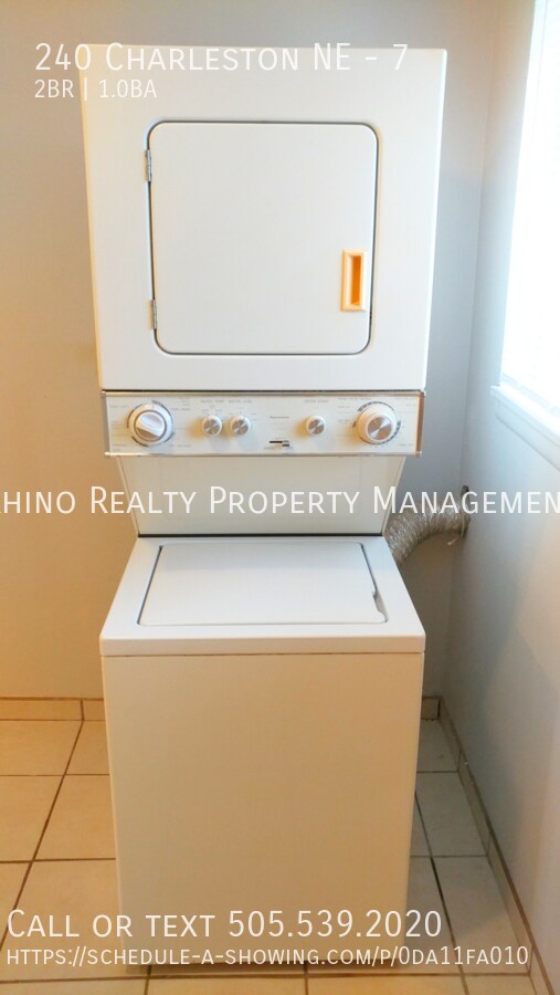 Building Photo - 240 Charleston St NE