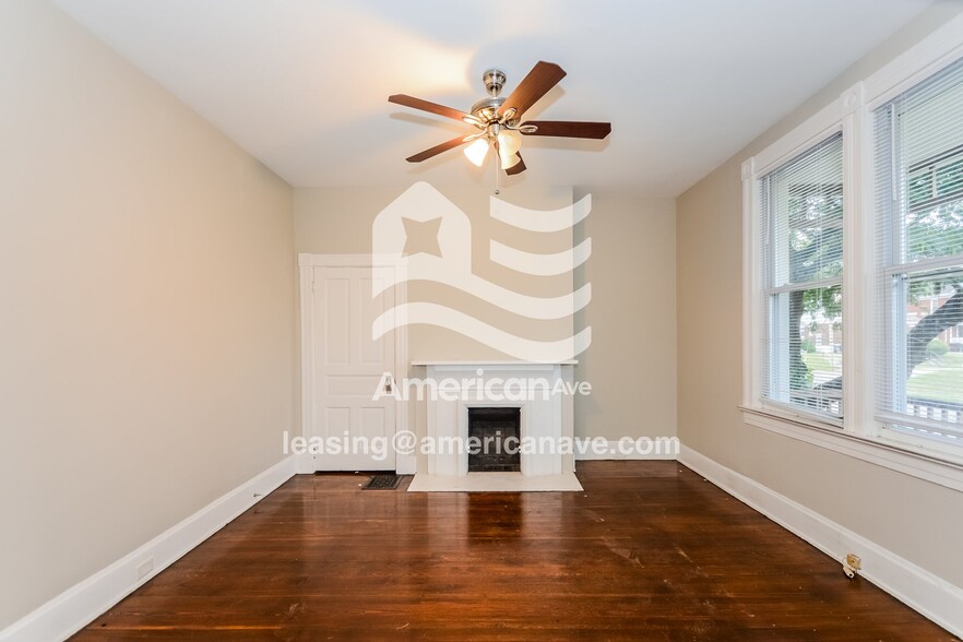 Building Photo - 4737 Section Ave