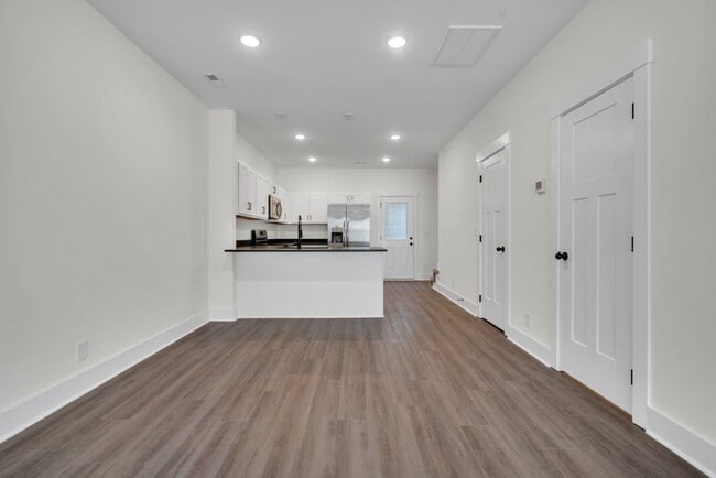 Building Photo - 119 Front Rdg Cir