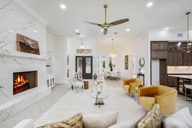 Building Photo - 846 Maximino Ridge Rd.