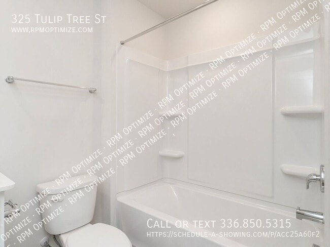 Building Photo - 325 Tulip tree St