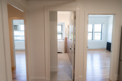Building Photo - 35 Westland Ave