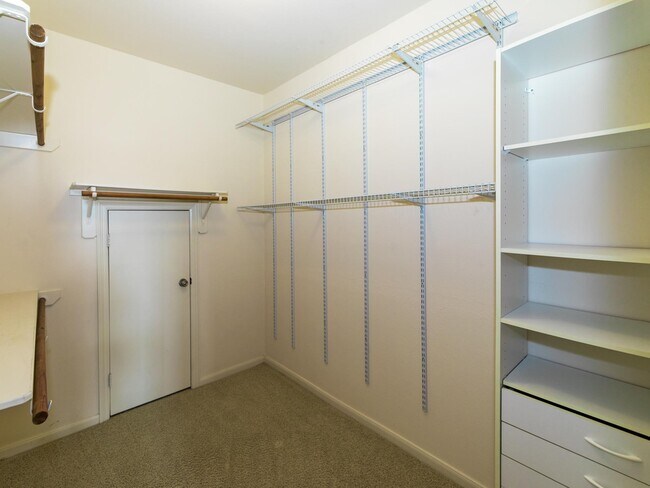 Building Photo - 3334 Spring Landing Ln