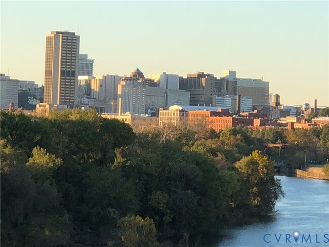 Building Photo - 4940 Old Main St