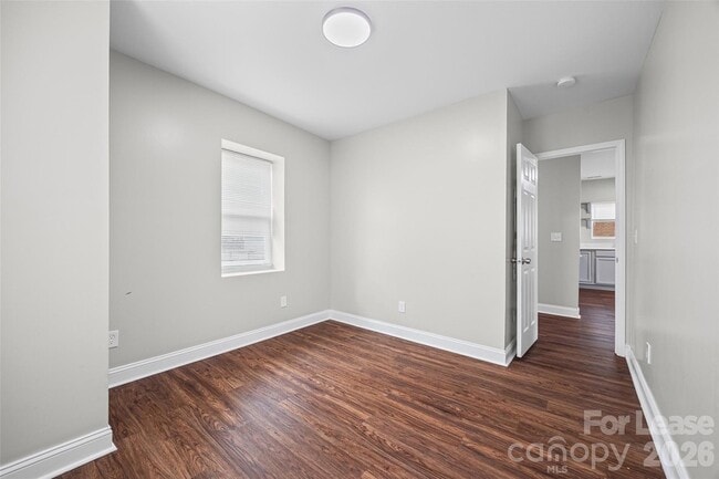 Building Photo - 1235 Bradford Heights Rd