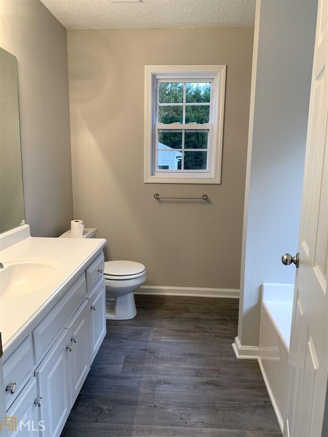 Building Photo - 1225 Persimmon Place Dr