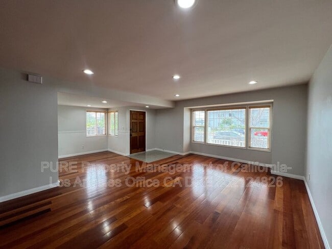 Building Photo - 3831 W 182nd St