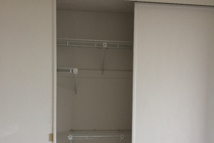Bedroom closet shelving - 98-500 Koauka Loop