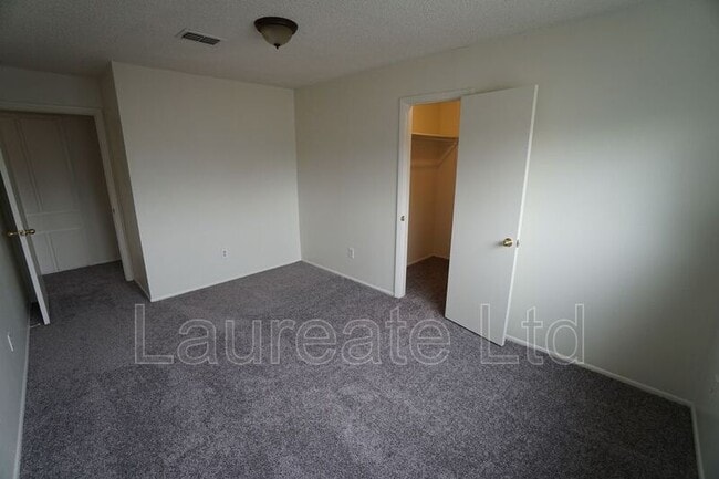 Building Photo - 7260 S Gaylord St