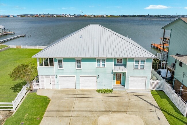 Building Photo - 9680 Airway Ln