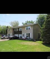 Building Photo - 803 Zollinger Rd