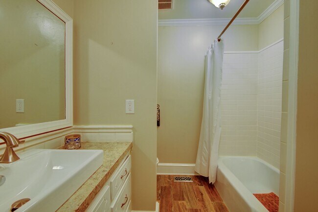 Building Photo - COMING SOON! Your Dream Home Awaits! Gorge...
