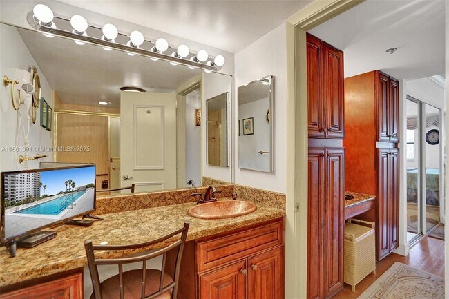 Building Photo - 1201 S Ocean Dr