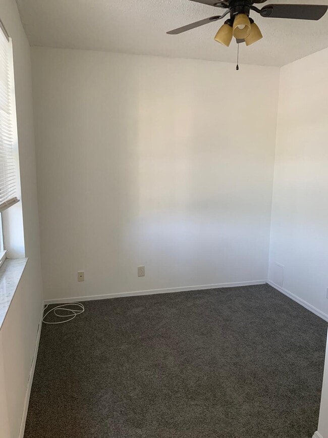 Building Photo - 8110 San Carlos Cir