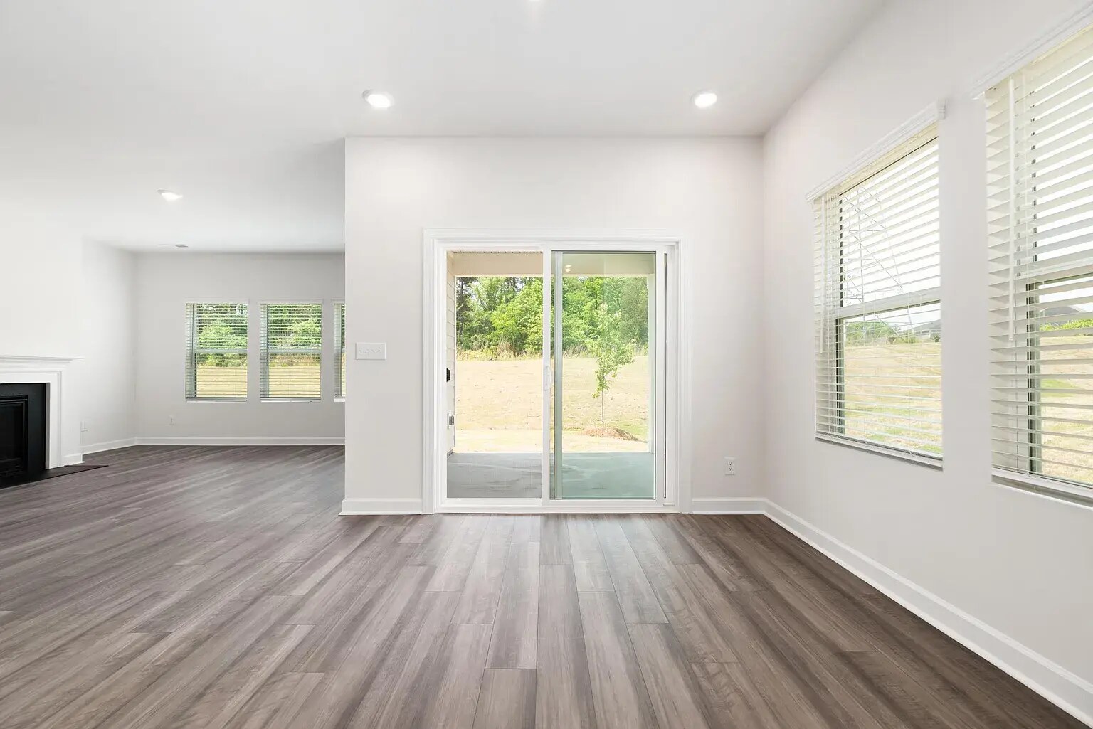 Dining Room/Back Covered Porch Entry - 912 Rachel Anne Dr