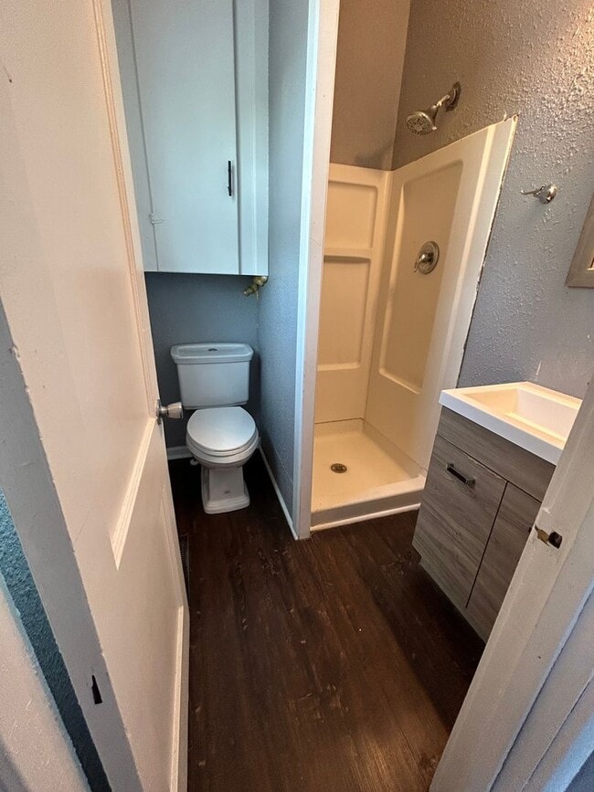 Building Photo - 1701 Onalaska Ave