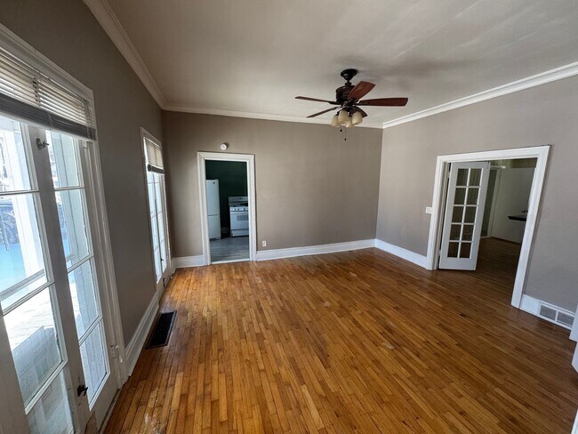 Building Photo - 1115 N Capitol Ave