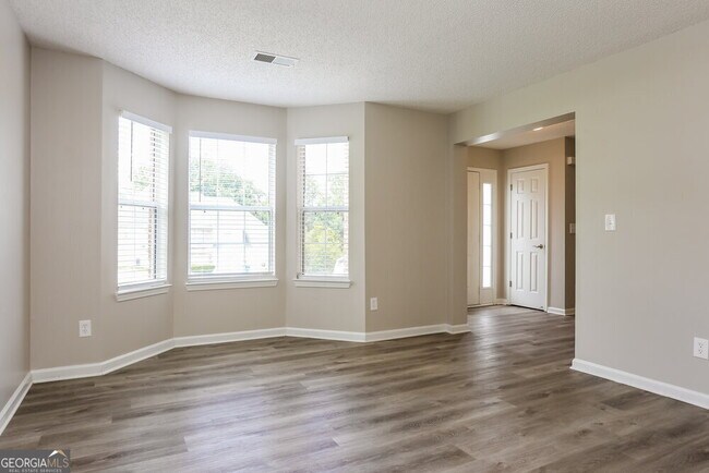 Building Photo - 5357 Knights Landing