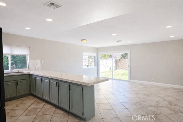 Building Photo - 25444 Vía Pacifica