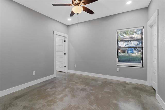 Building Photo - 1309 S 5th Ave