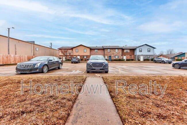 Building Photo - 8075 NW 23rd St