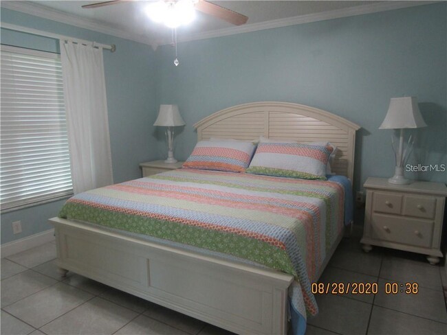 Building Photo - 3663 Longmeadow