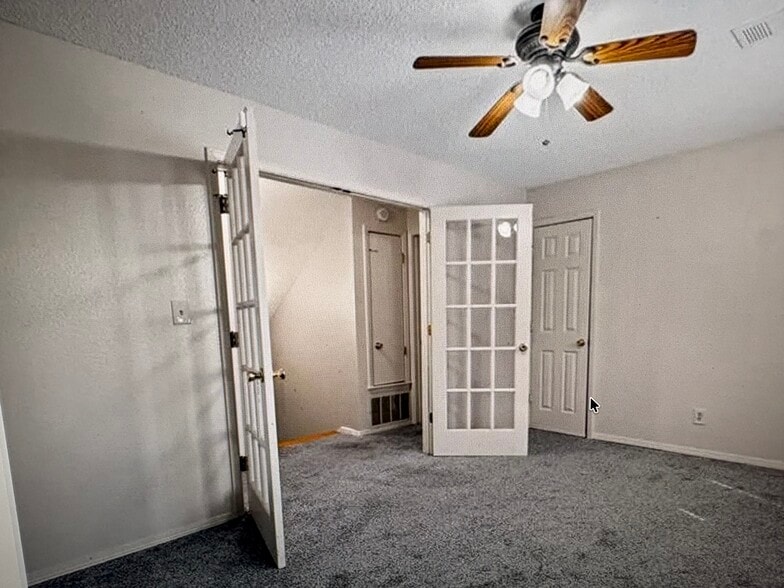 Building Photo - 3109 Glen Flora Way