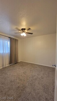 Building Photo - 457 Sellers Pl