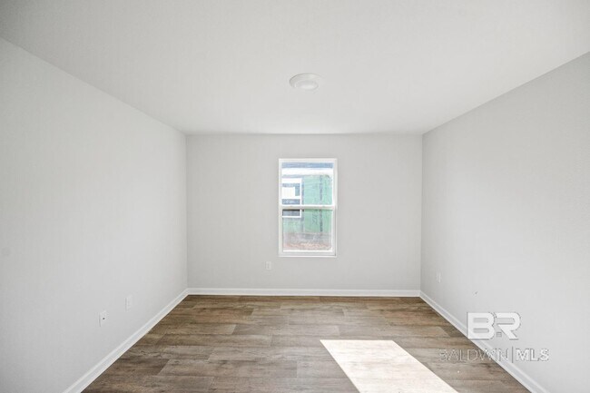 Building Photo - 18885 Markle Dr