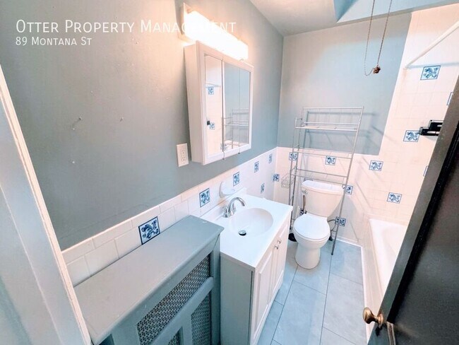 Building Photo - 89 Montana St