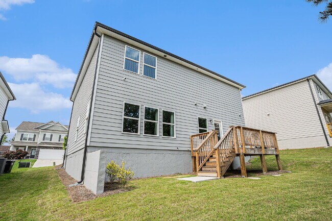 Building Photo - 279 Persian Ivy Way