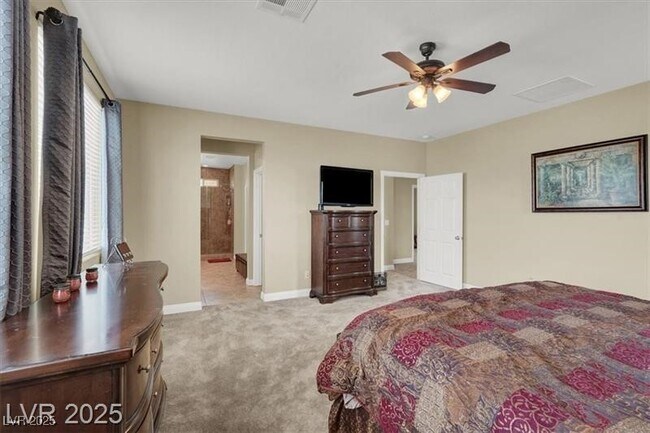 Building Photo - 4630 Summer Azure St