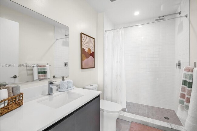 Building Photo - 3701 N Dixie Hwy