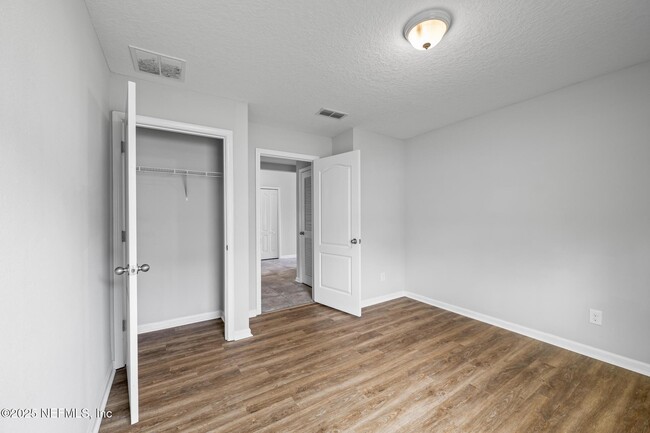 Building Photo - 312 Old Hickory Forest Rd