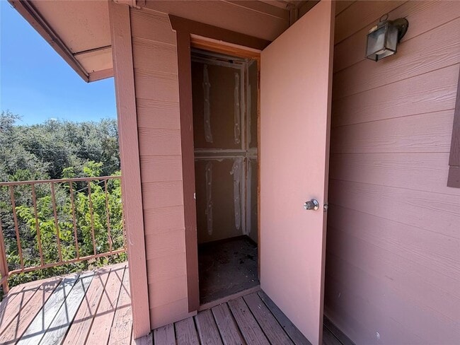 Building Photo - 5305 Indio Cove