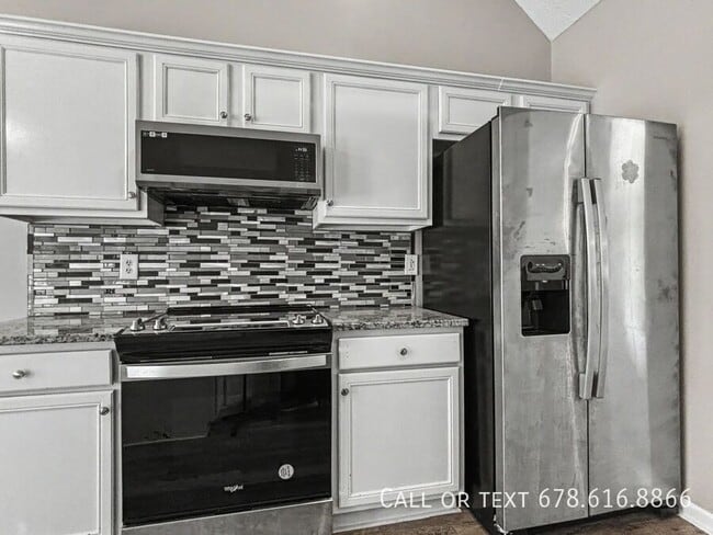 Building Photo - 80 Rivercrest Ln