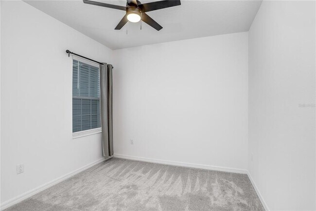 Building Photo - 34155 Cinder Wy